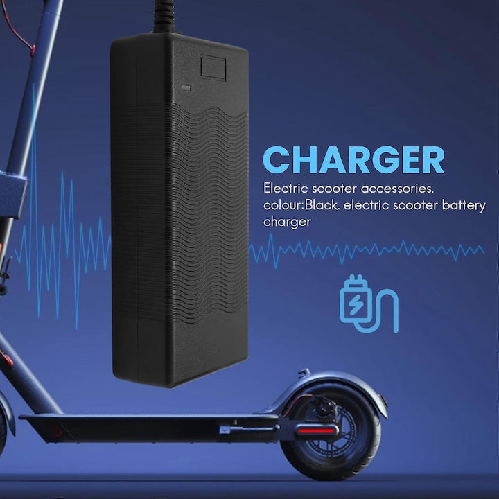 Töltő elektromos rollerhez, 42V, 2Ah, fekete színű